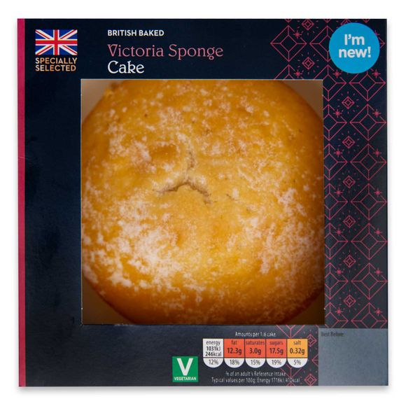 Specially Selected Hand Finished Victoria Sponge Cake 392g